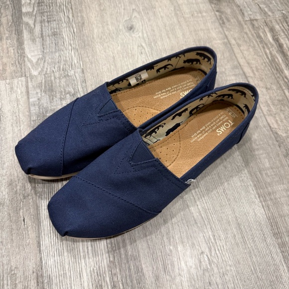 Toms Navy Blue Slip-On Shoes women’s 9.5 - Picture 6 of 9